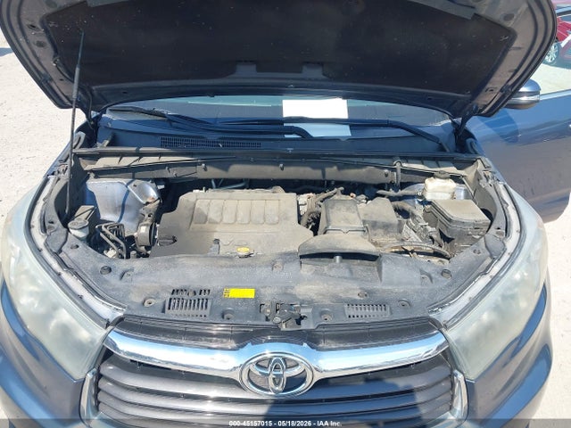 Toyota Highlander Le V6