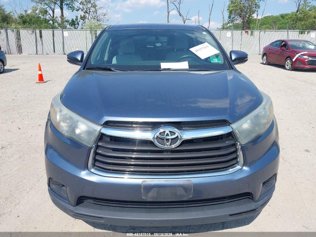 Toyota Highlander Le V6