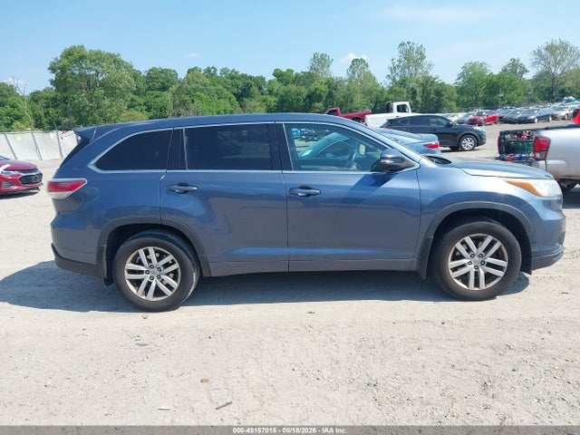 Toyota Highlander Le V6