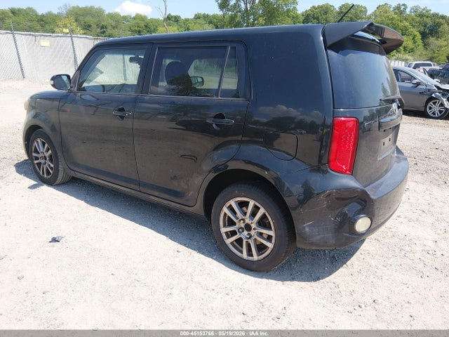 Scion xB