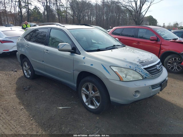 Salvage Lexus RX Image