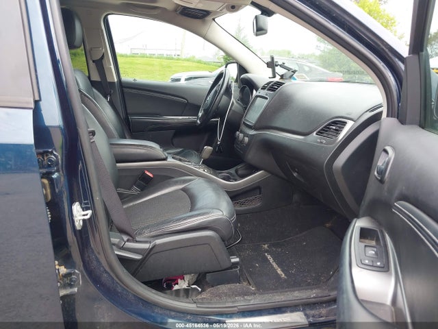 Dodge Journey Crossroad