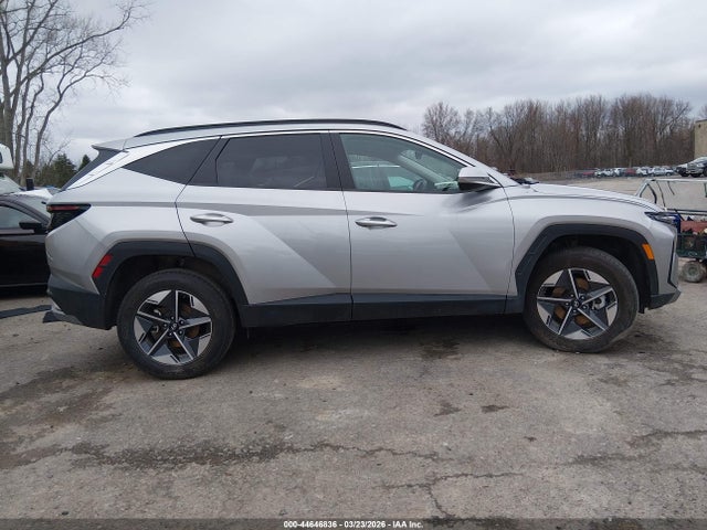 Hyundai TUCSON Sel Premium