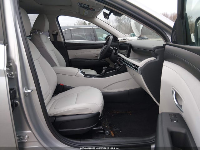 Hyundai TUCSON Sel Premium