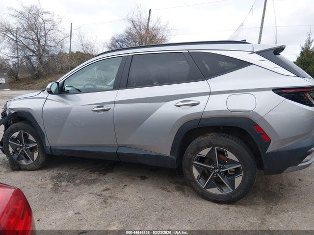 Hyundai TUCSON Sel Premium