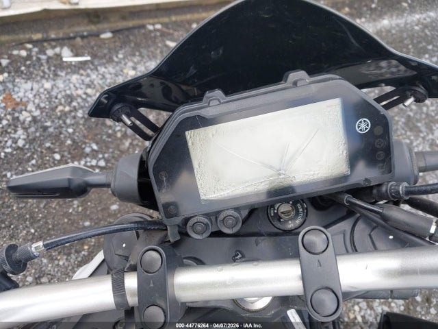 Yamaha Mt-03
