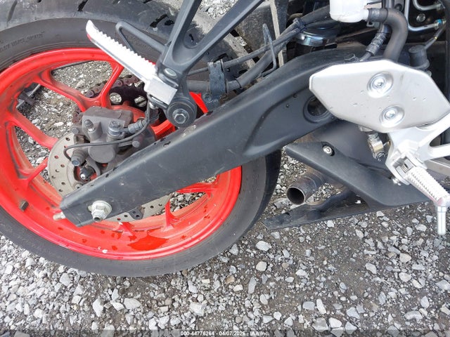 Yamaha Mt-03
