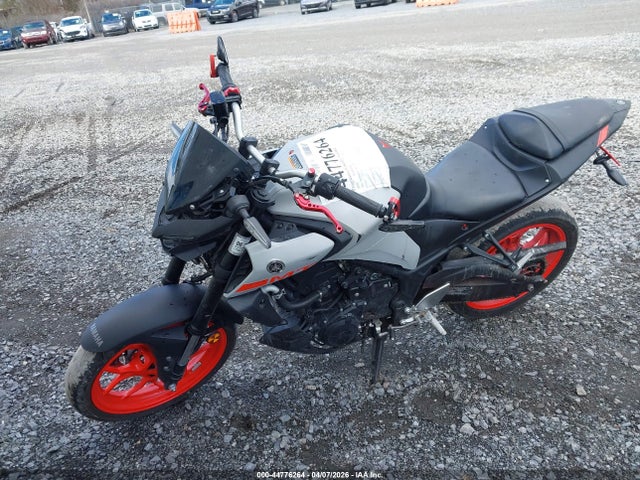 Yamaha Mt-03