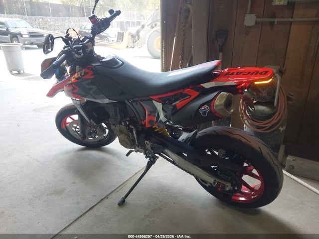 Ducati Hypermotard