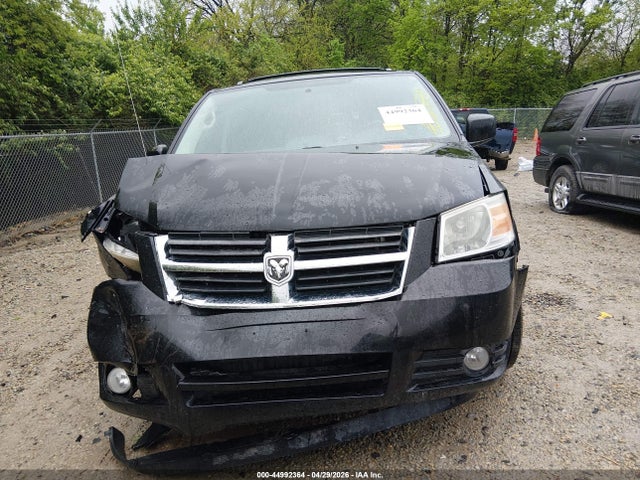 Dodge Grand Caravan Sxt