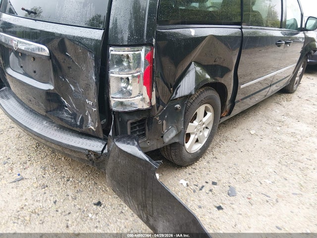 Dodge Grand Caravan Sxt