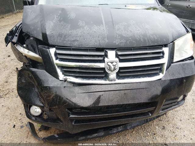 Dodge Grand Caravan Sxt