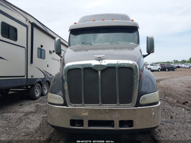 Peterbilt 387