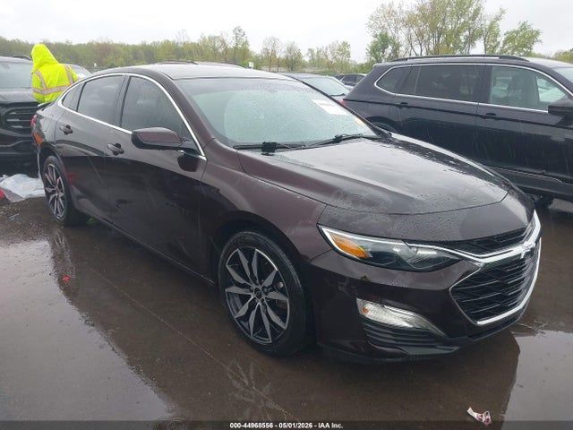Salvage Chevrolet Malibu Image