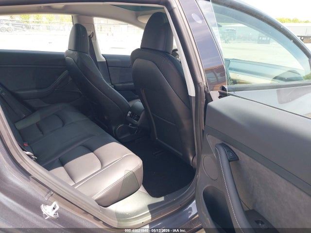 Tesla Model 3 Rear-wheel Drive