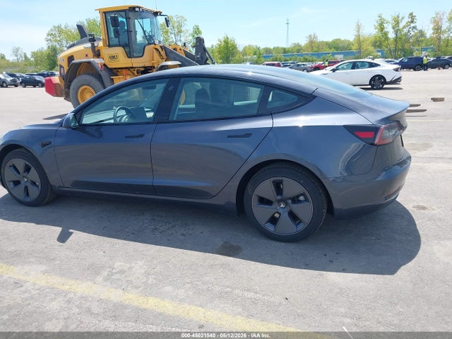 Tesla Model 3 Rear-wheel Drive