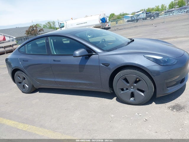 Tesla Model 3 Rear-wheel Drive