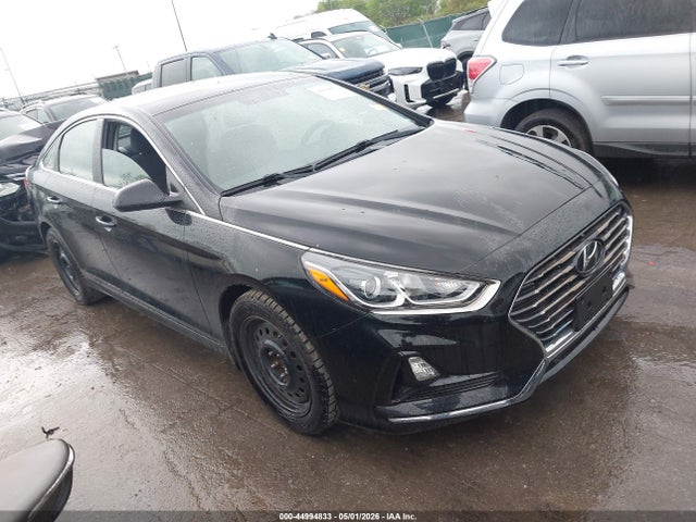 Salvage Hyundai SONATA Image