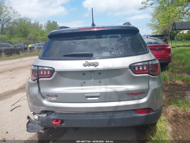 Jeep Compass Trailhawk 4x4