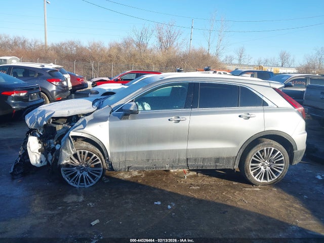Cadillac XT4 Awd Premium Luxury