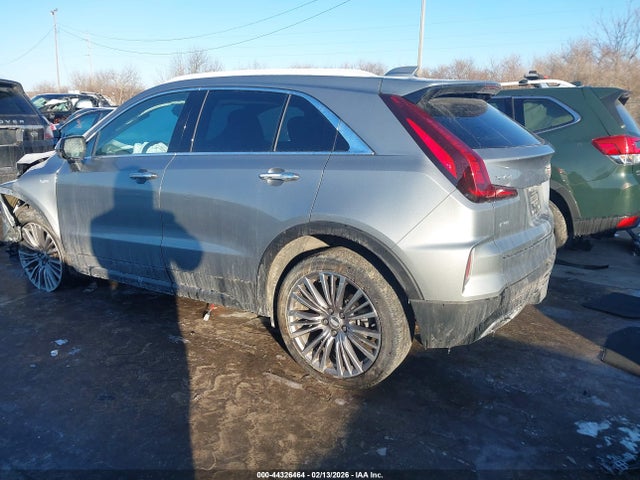Cadillac XT4 Awd Premium Luxury