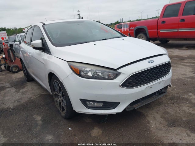 Salvage Ford Focus Image