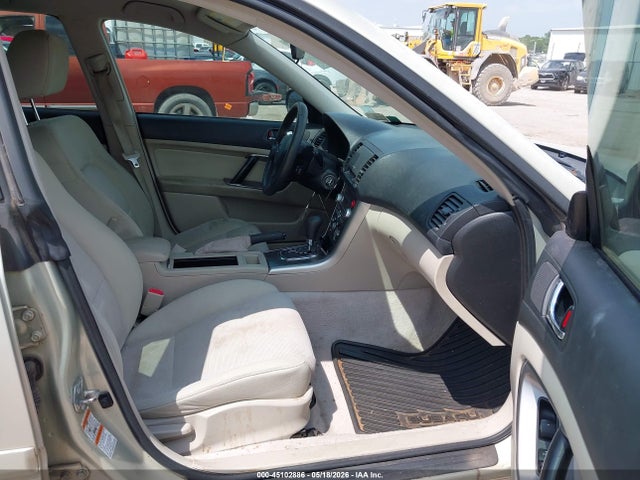 Subaru Outback 2.5i Basic