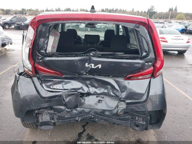 Kia Soul Lx