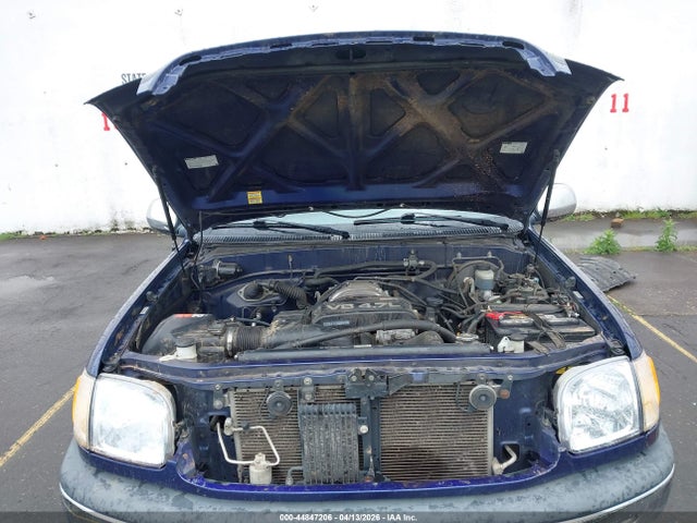 Toyota Tundra Sr5 V8