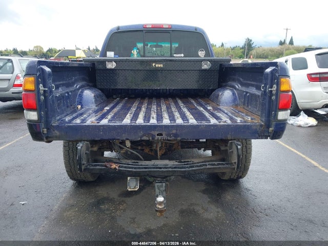Toyota Tundra Sr5 V8