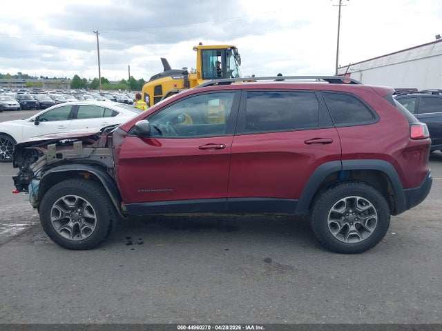 Jeep Cherokee Trailhawk 4x4