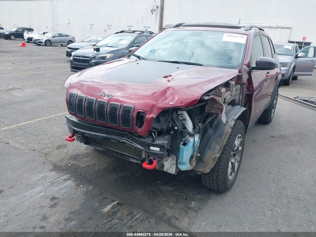 Jeep Cherokee Trailhawk 4x4