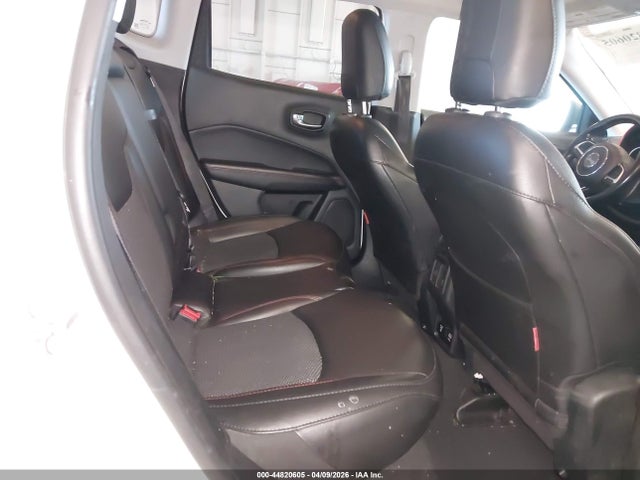 Jeep Compass Trailhawk 4x4