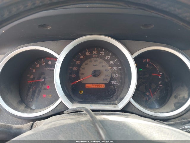 Toyota Tacoma Base V6