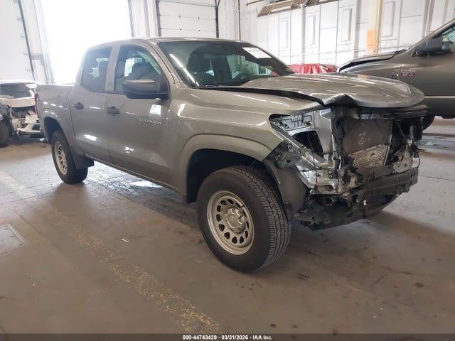 Salvage Chevrolet Colorado Image