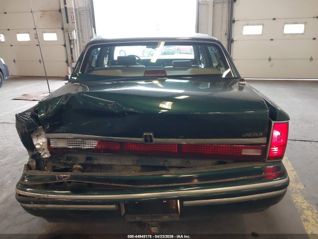 Lincoln Towncar
