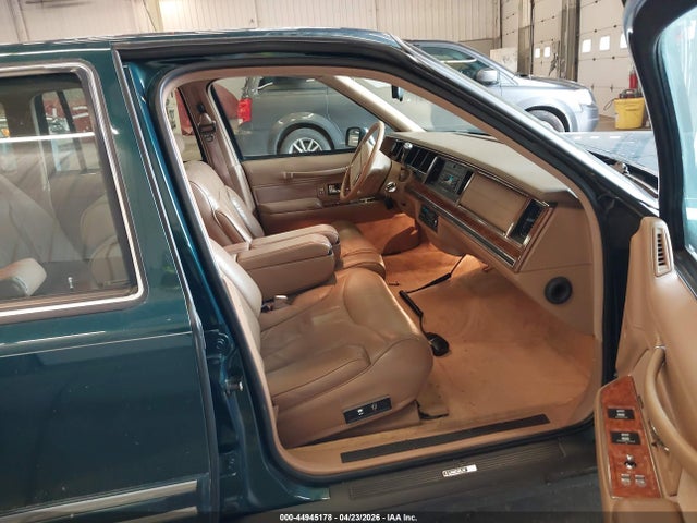 Lincoln Towncar