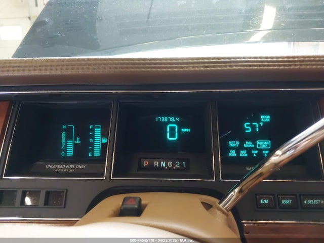 Lincoln Towncar