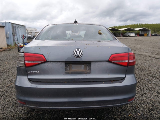 Volkswagen Jetta 2.0l S