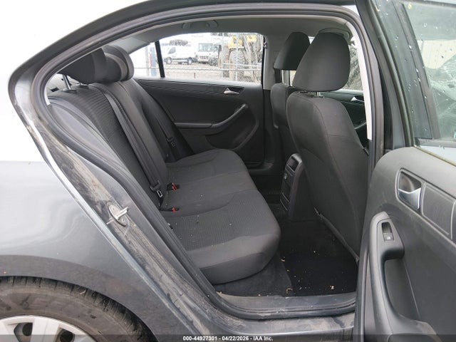 Volkswagen Jetta 2.0l S