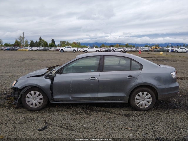 Volkswagen Jetta 2.0l S