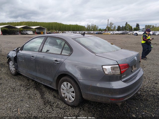 Volkswagen Jetta 2.0l S