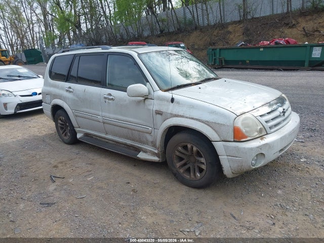 Salvage Suzuki Xl-7 Image