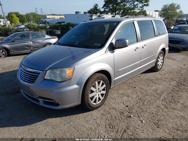 Chrysler Town & Country Touring