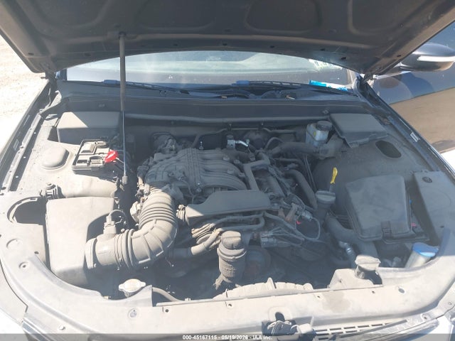 Hyundai Genesis 3.8