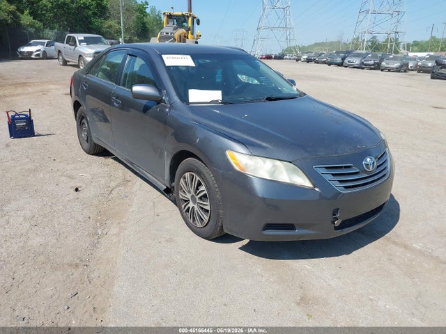 Salvage Toyota Camry Image