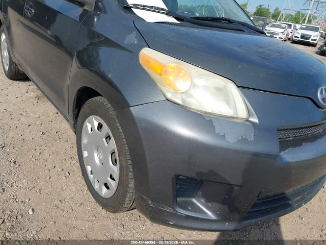 Scion xD