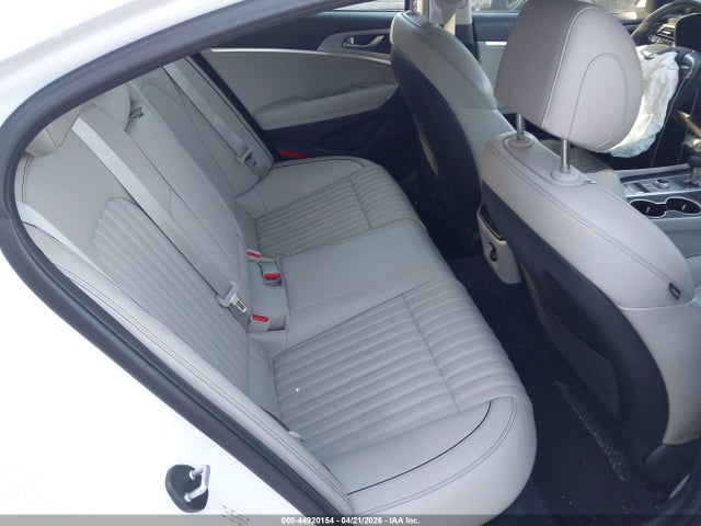 Genesis G70 2.0t Advanced