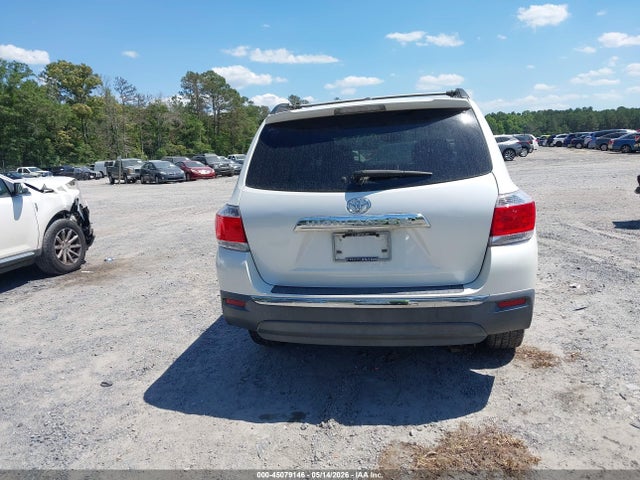 Toyota Highlander Limited V6