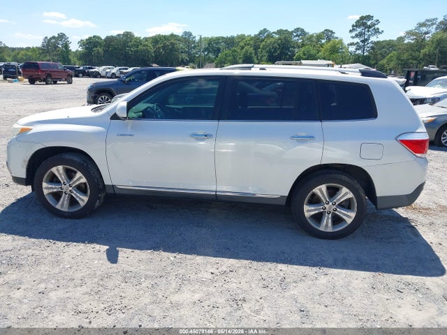 Toyota Highlander Limited V6